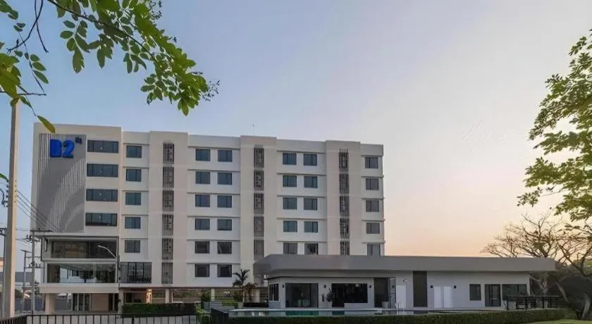 B2 Korat Premier Hotel