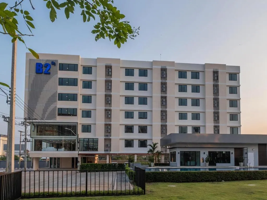 B2 Korat Premier Hotel