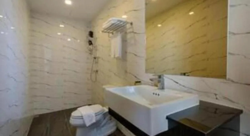 B2 Korat Premier Hotel