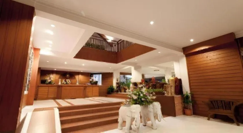 B2 Chang Phueak Gate Premier Hotel