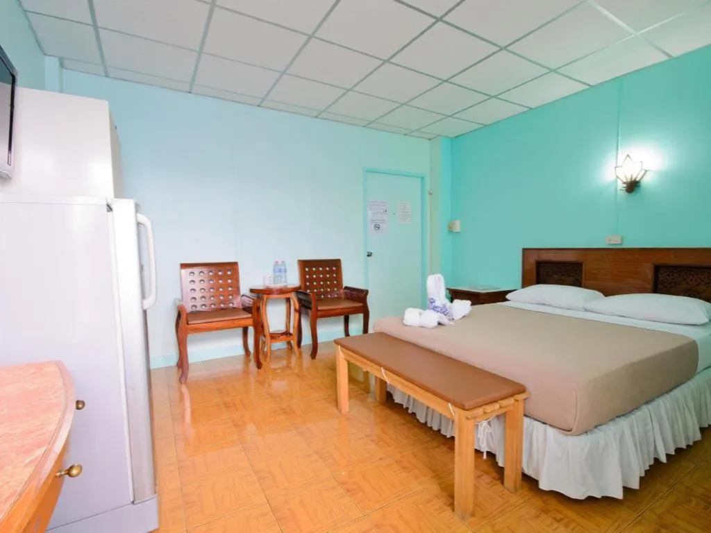 Bed in Sananwan Palace