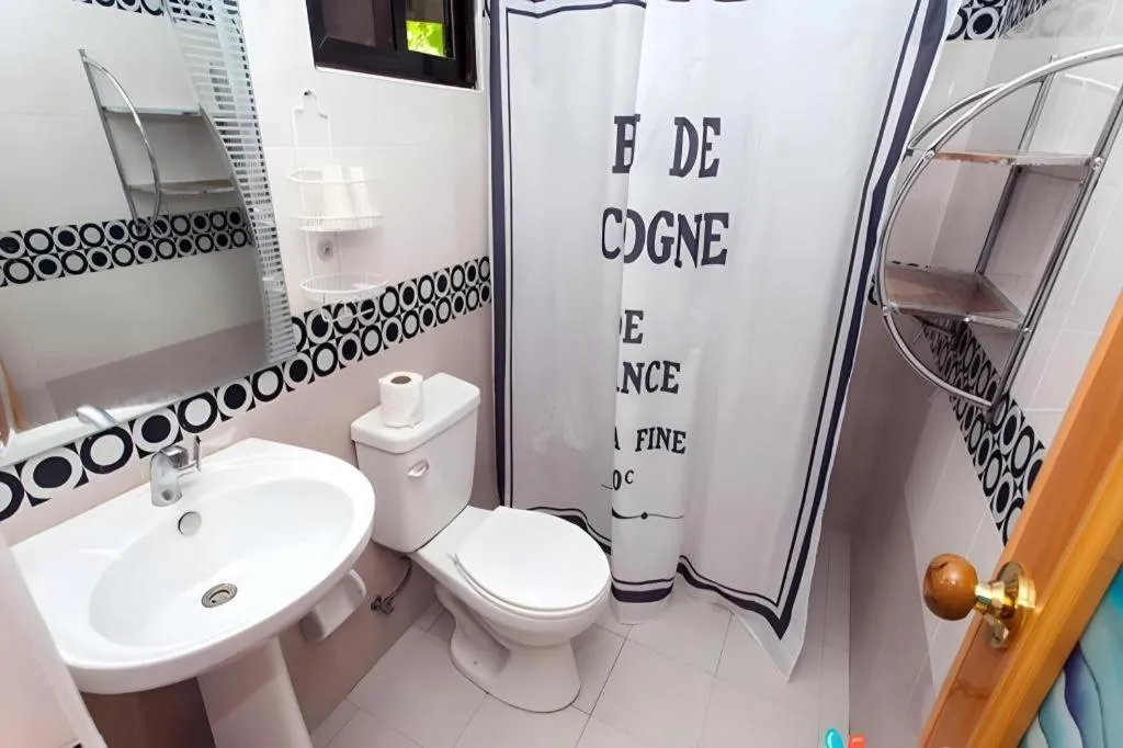 Palm Grove Saud Holiday Complex Hotel