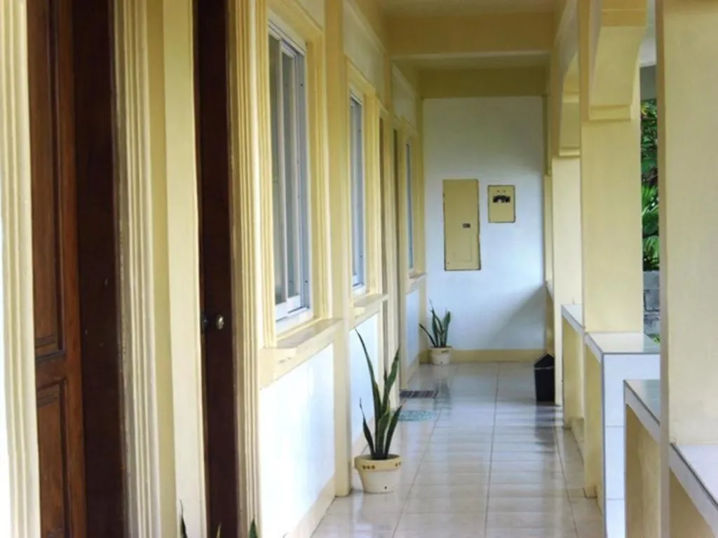 Palm Grove Saud Holiday Complex Hotel