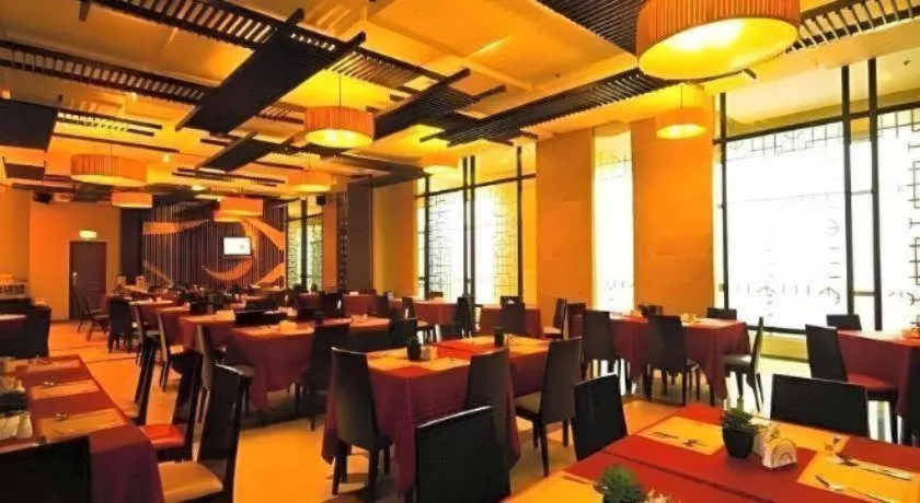 Mallberry Suites Business Hotel