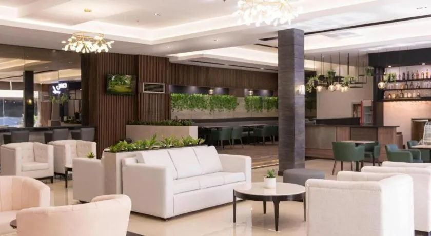 Mallberry Suites Business Hotel