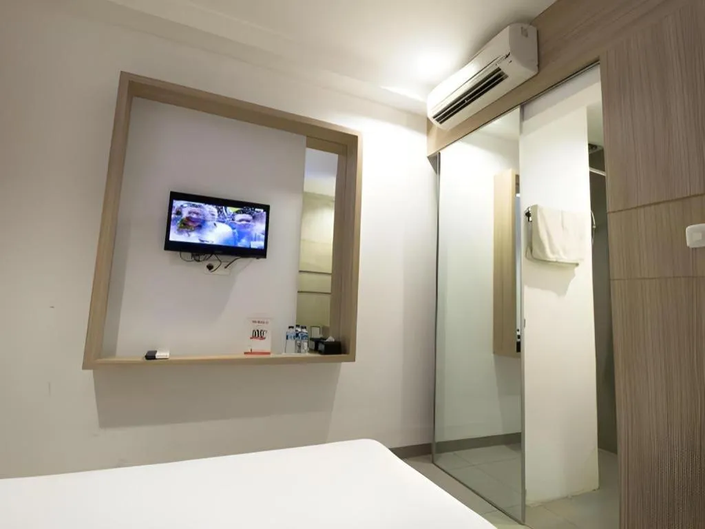 Bed in Casa Living Setiabudi Jakarta