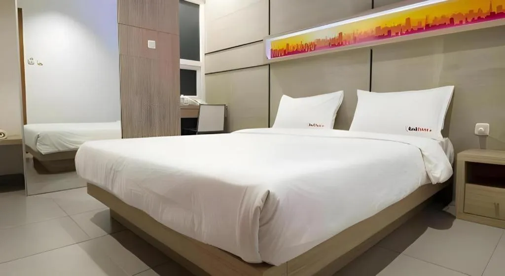 Bed in Casa Living Setiabudi Jakarta