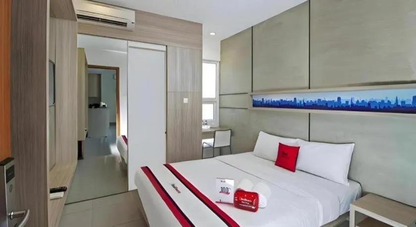 Bed in Casa Living Setiabudi Jakarta