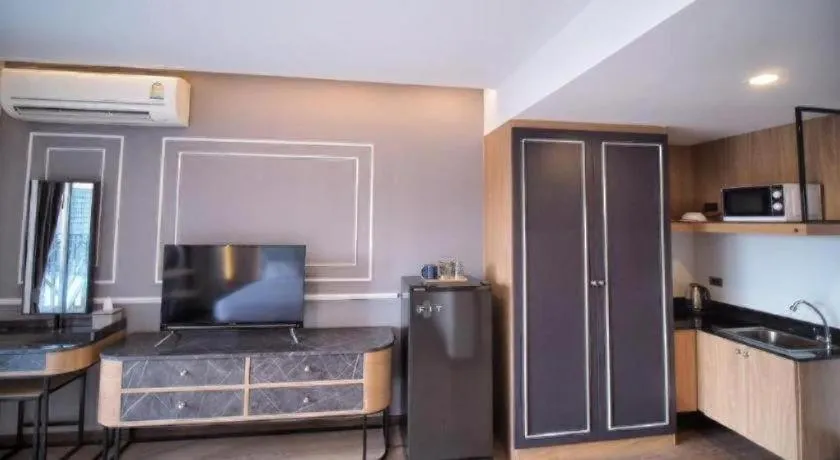 Sleep with me Pattaya