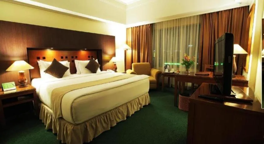 Bed in Oasis Amir Hotel