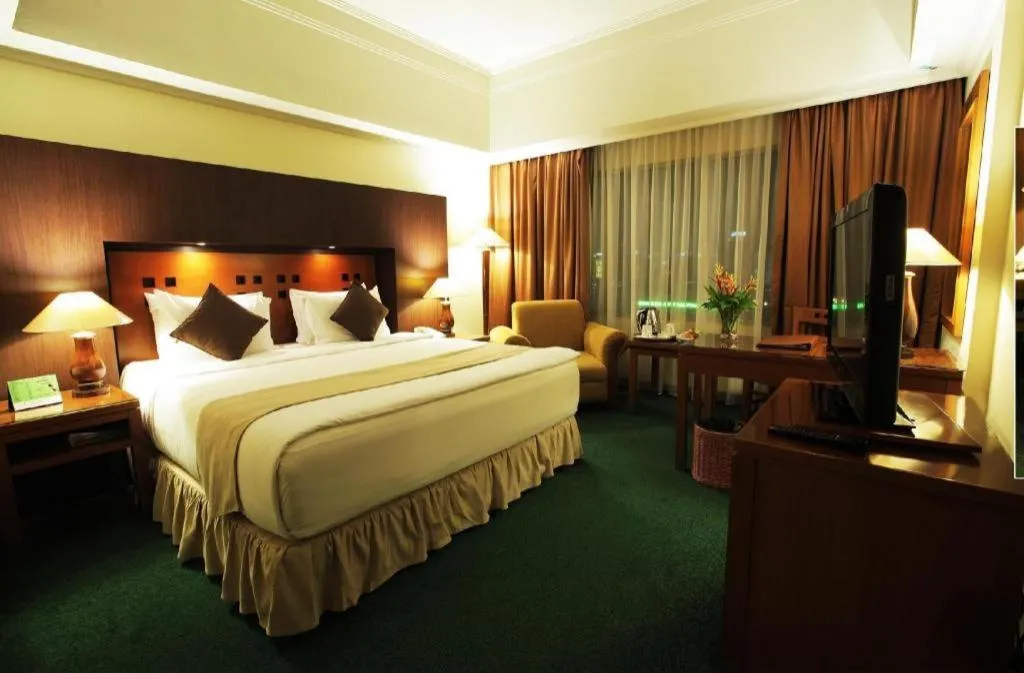 Bed in Oasis Amir Hotel