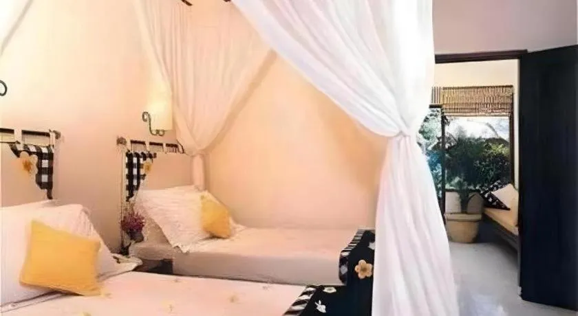 Bed in Oasis Amir Hotel