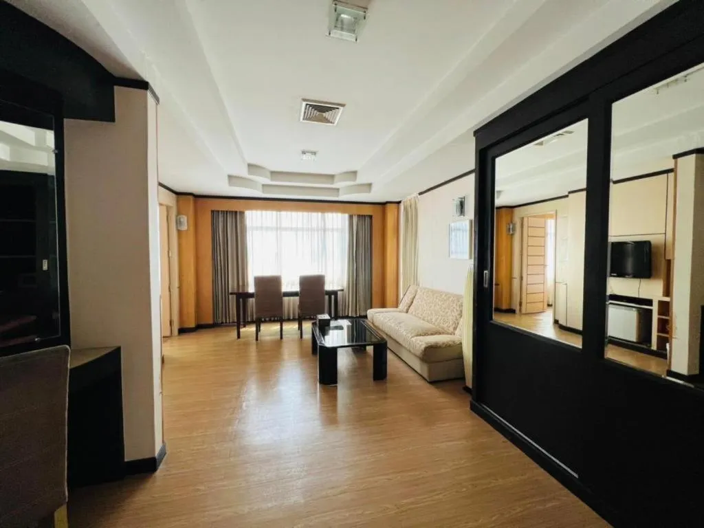 Western Grand Hotel Ratchaburi