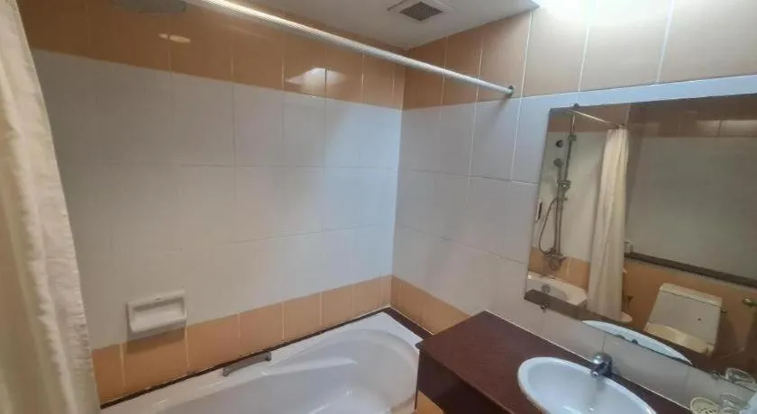 Western Grand Hotel Ratchaburi