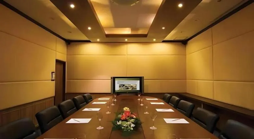 Western Grand Hotel Ratchaburi