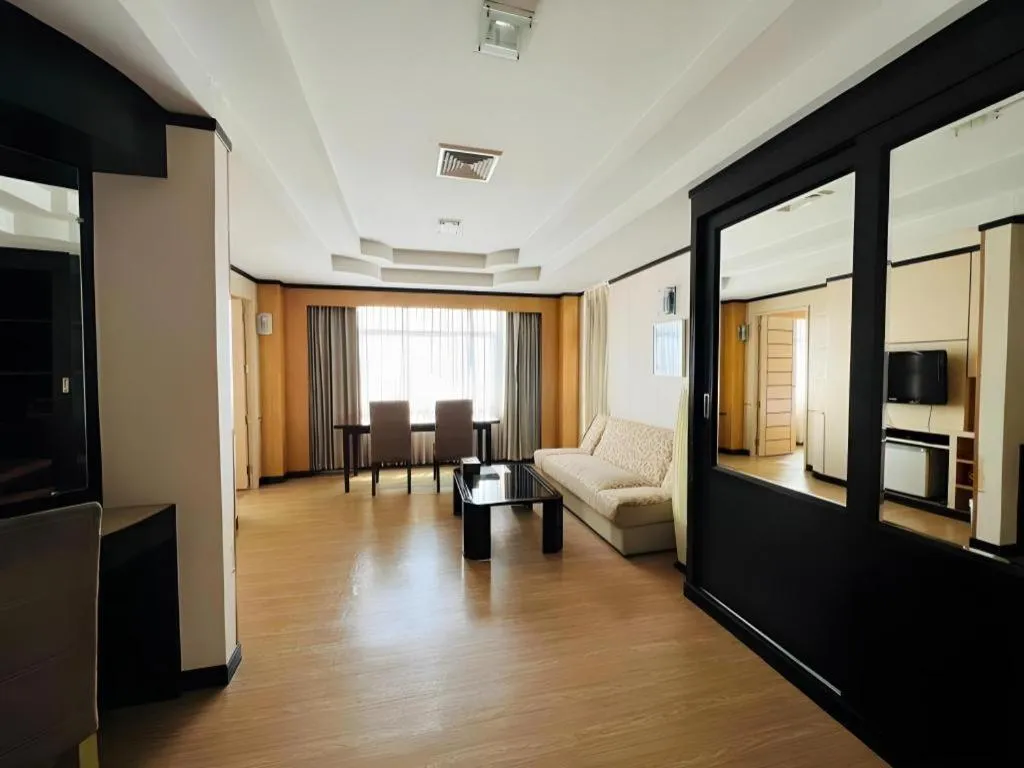 Western Grand Hotel Ratchaburi