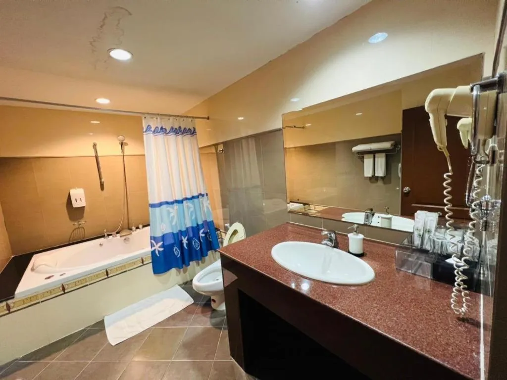 Western Grand Hotel Ratchaburi