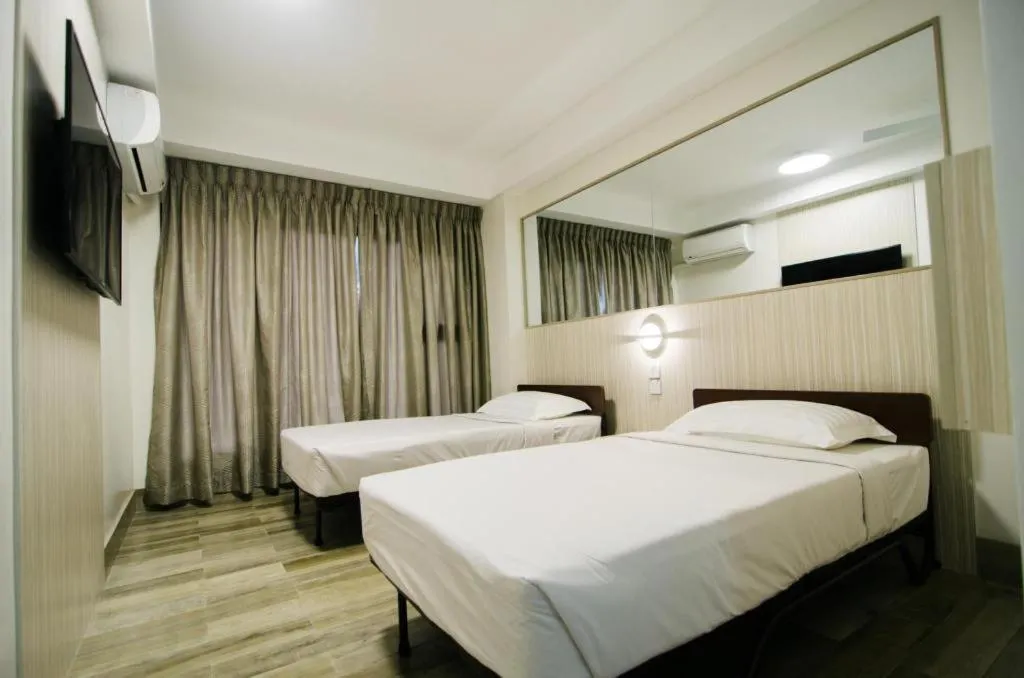 Bed in Travelite Express Hotel