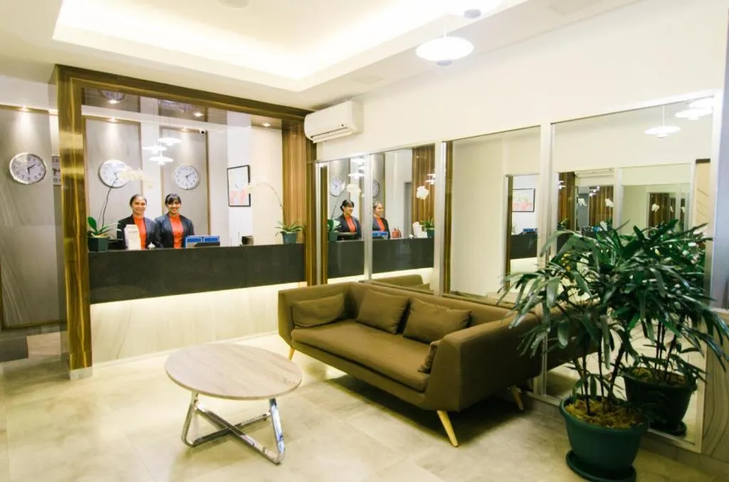 Travelite Express Hotel