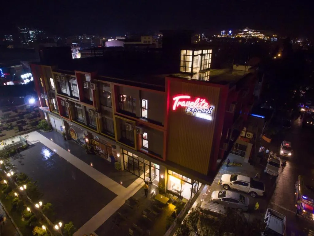 Travelite Express Hotel