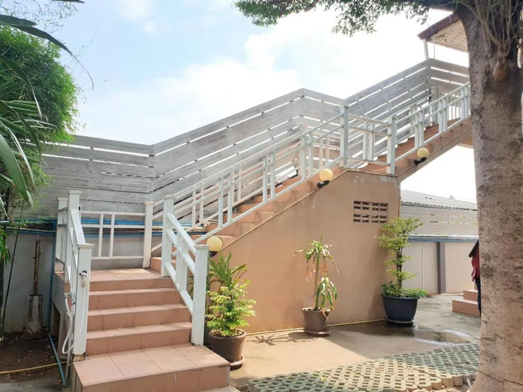 Sea Beach Koh Larn 1