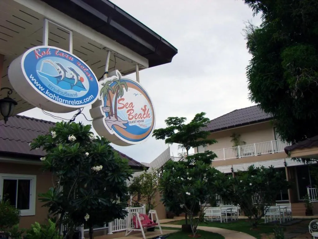 Sea Beach Koh Larn 1