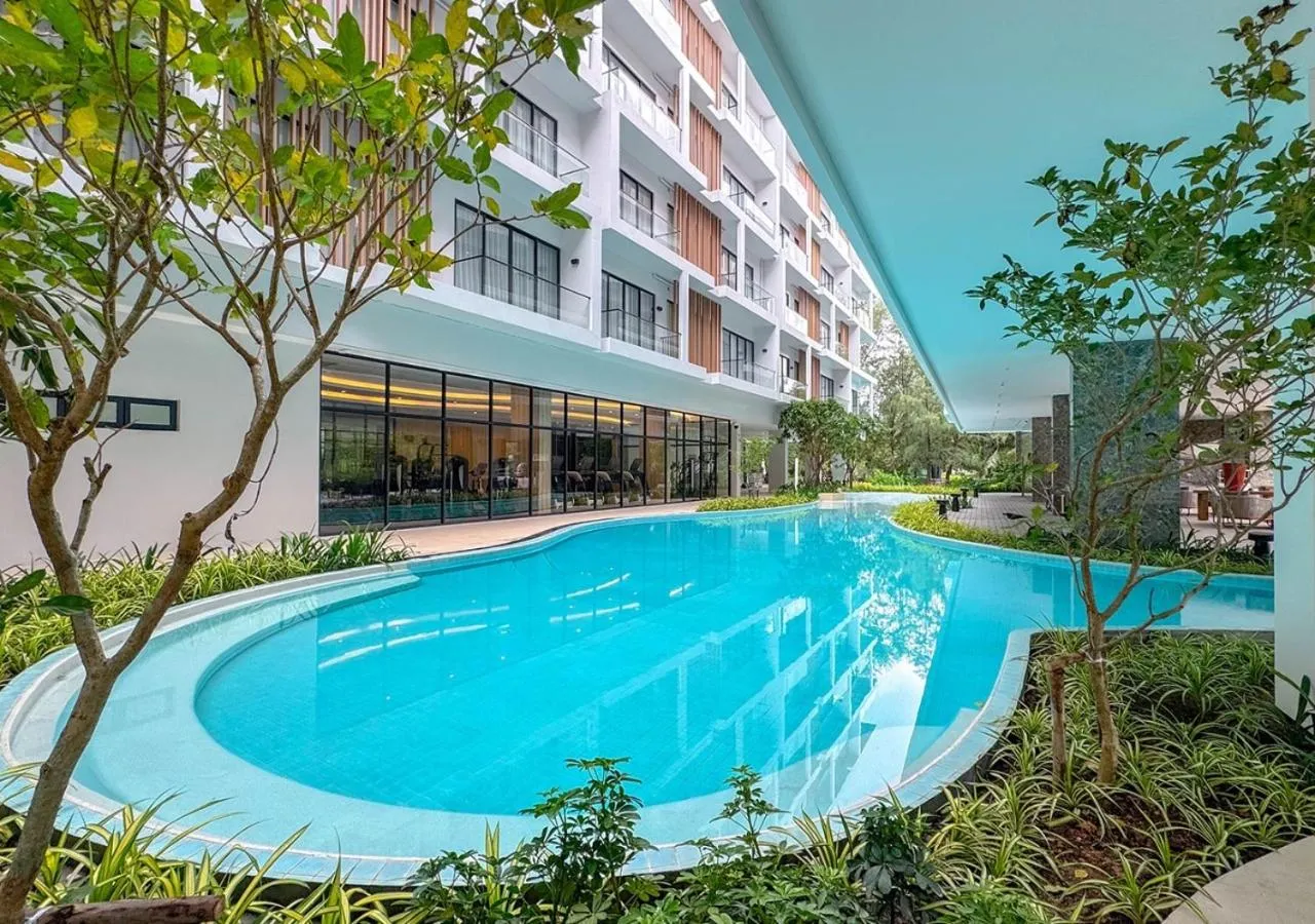 Swimming pool in Laya Resort Phuket