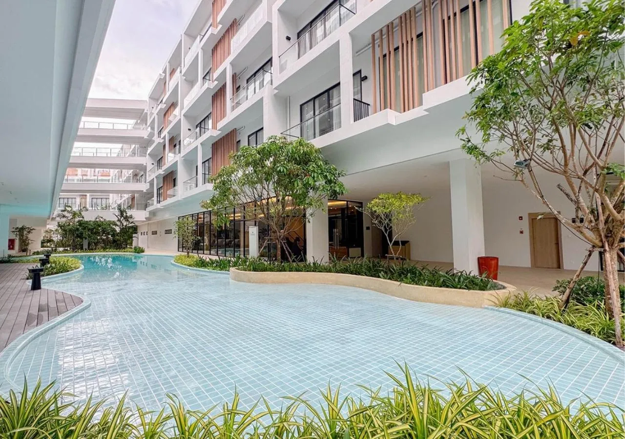Swimming pool in Laya Resort Phuket