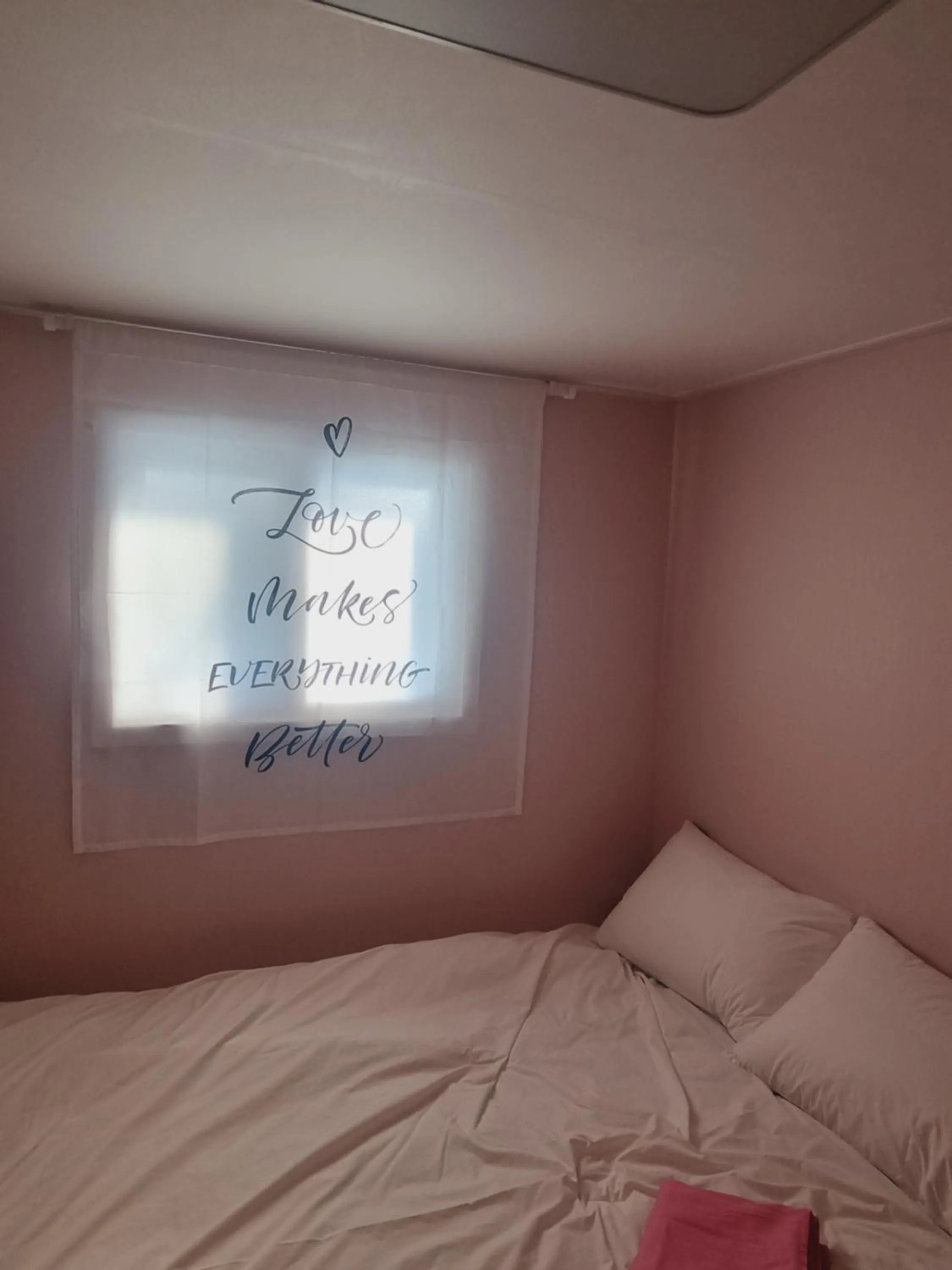 Bed in SPACE Guesthouse