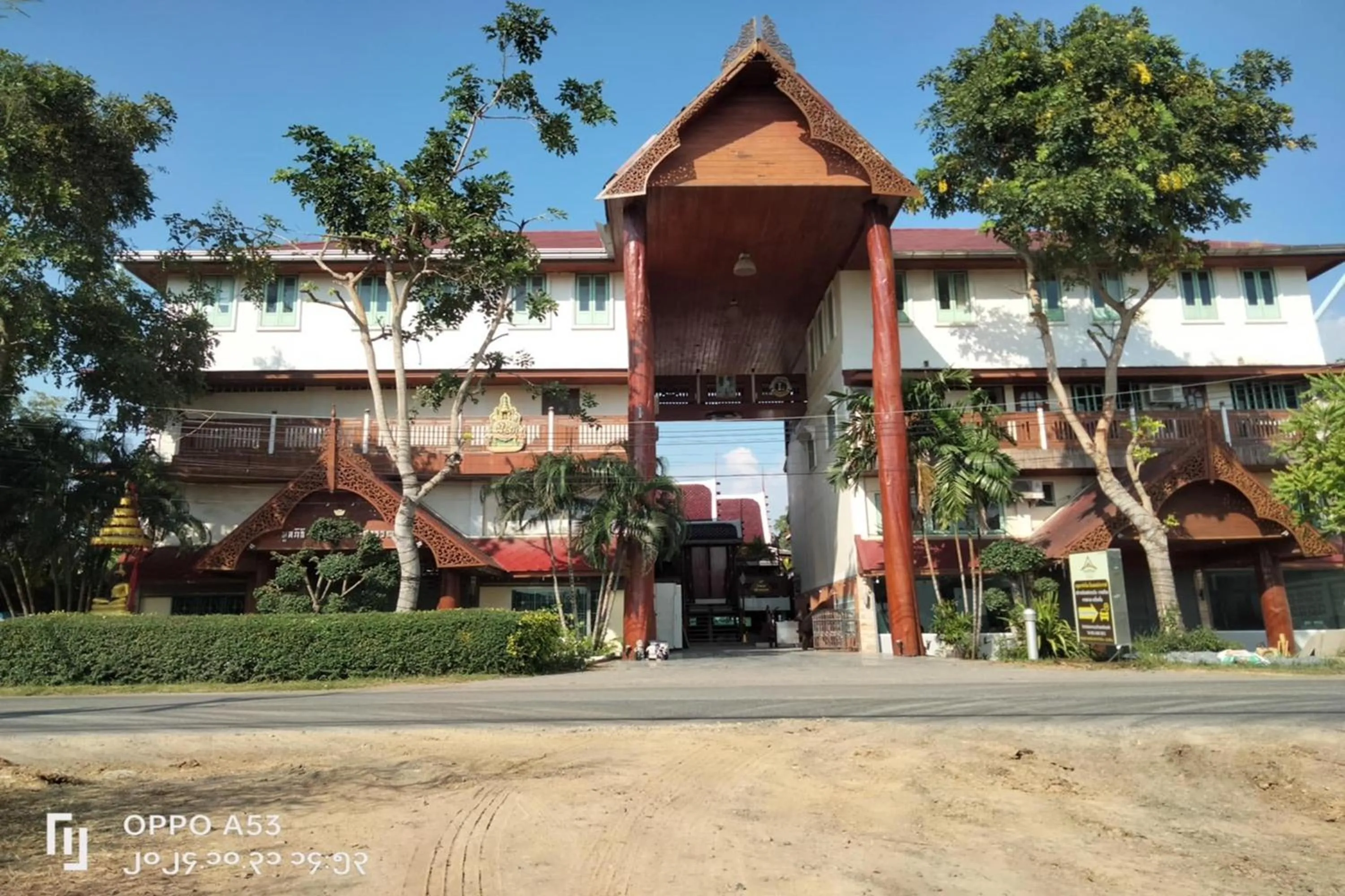 Property building in Ruenthai Ayutthaya Resort and Restaurant