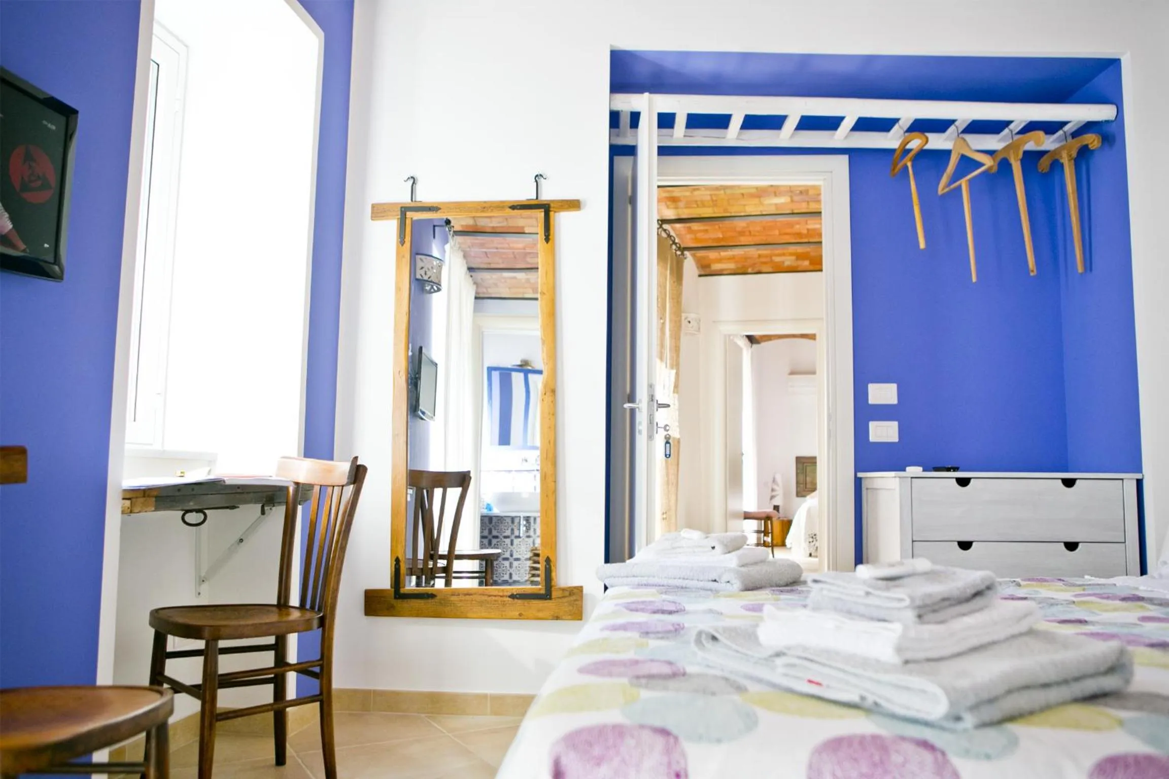 Photo of the whole room, Bed in La Via del Carretto B&B