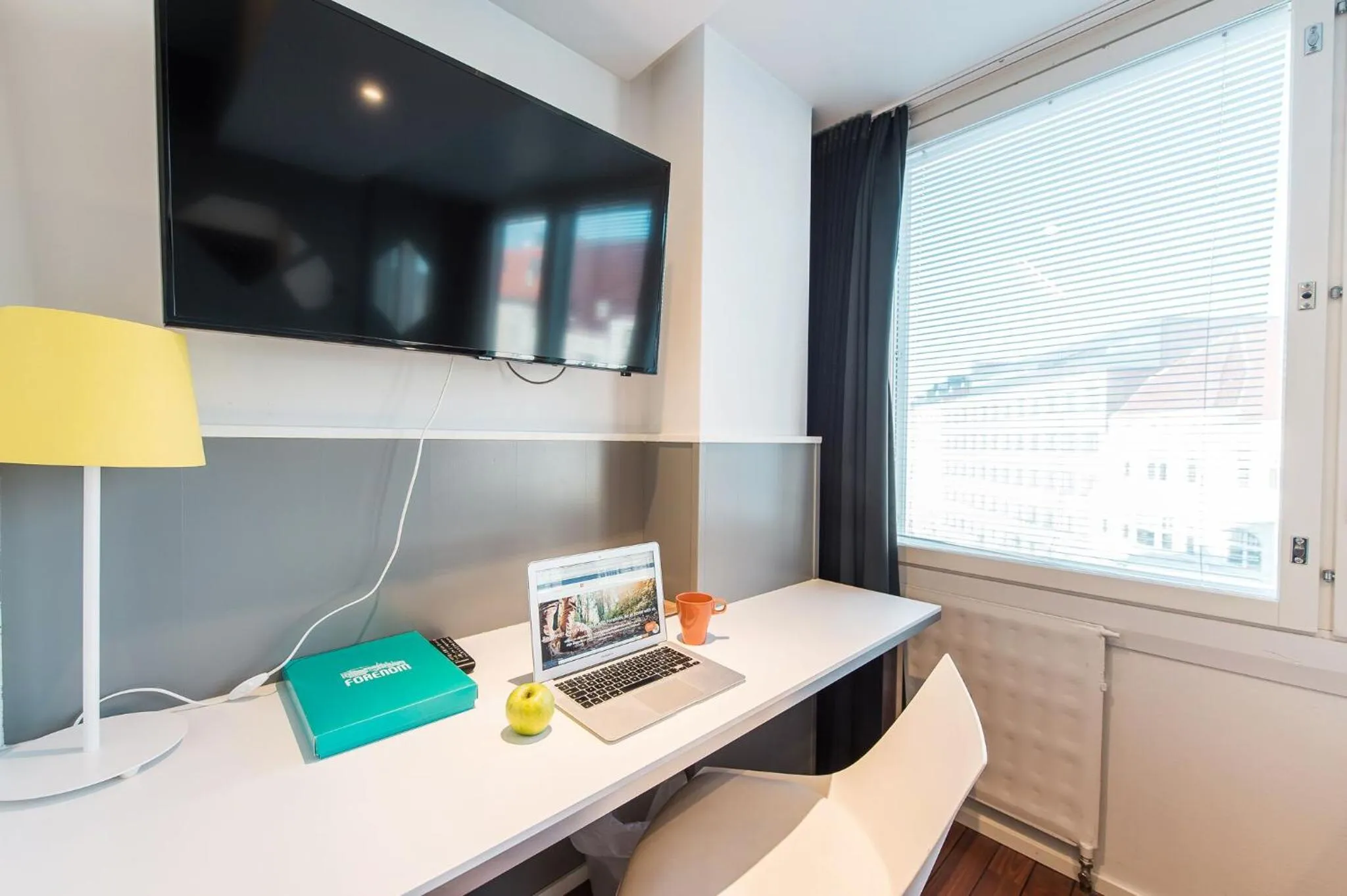 TV and multimedia in Forenom Aparthotel Helsinki Kamppi - contactless check-in