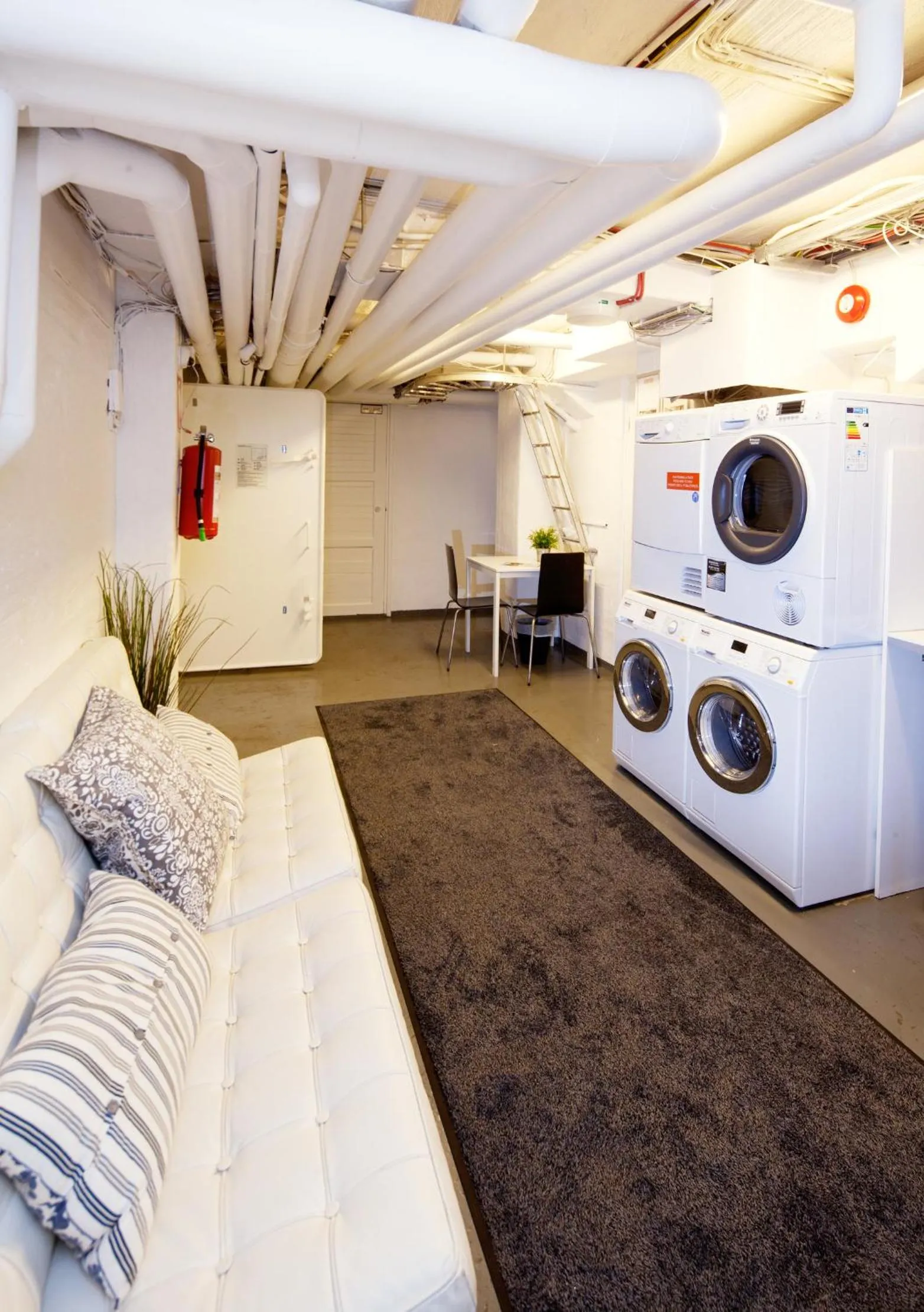 laundry in Forenom Aparthotel Helsinki Kamppi - contactless check-in