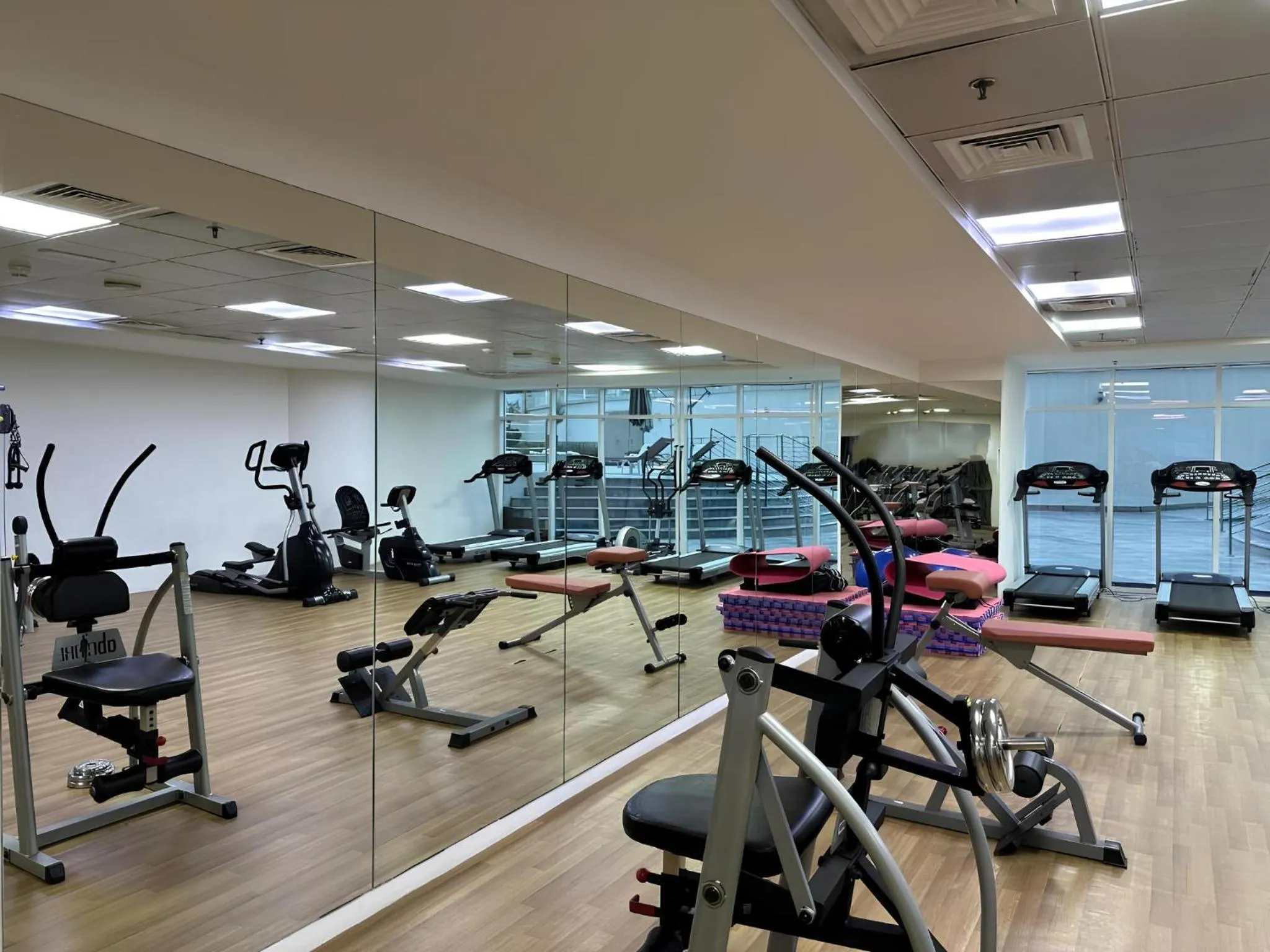 Continental Tower, Dubai Marina - Mint Stay