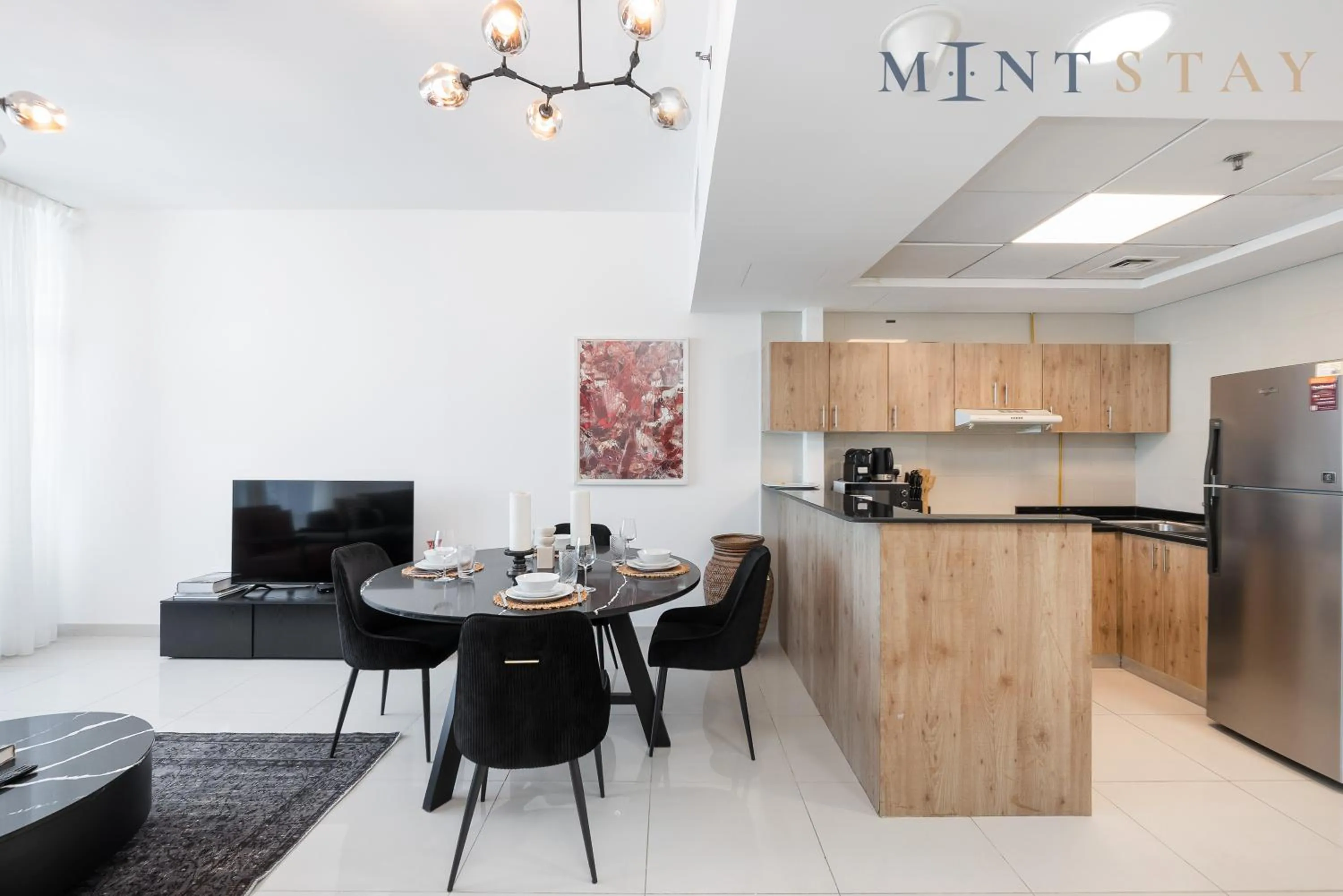 Continental Tower, Dubai Marina - Mint Stay