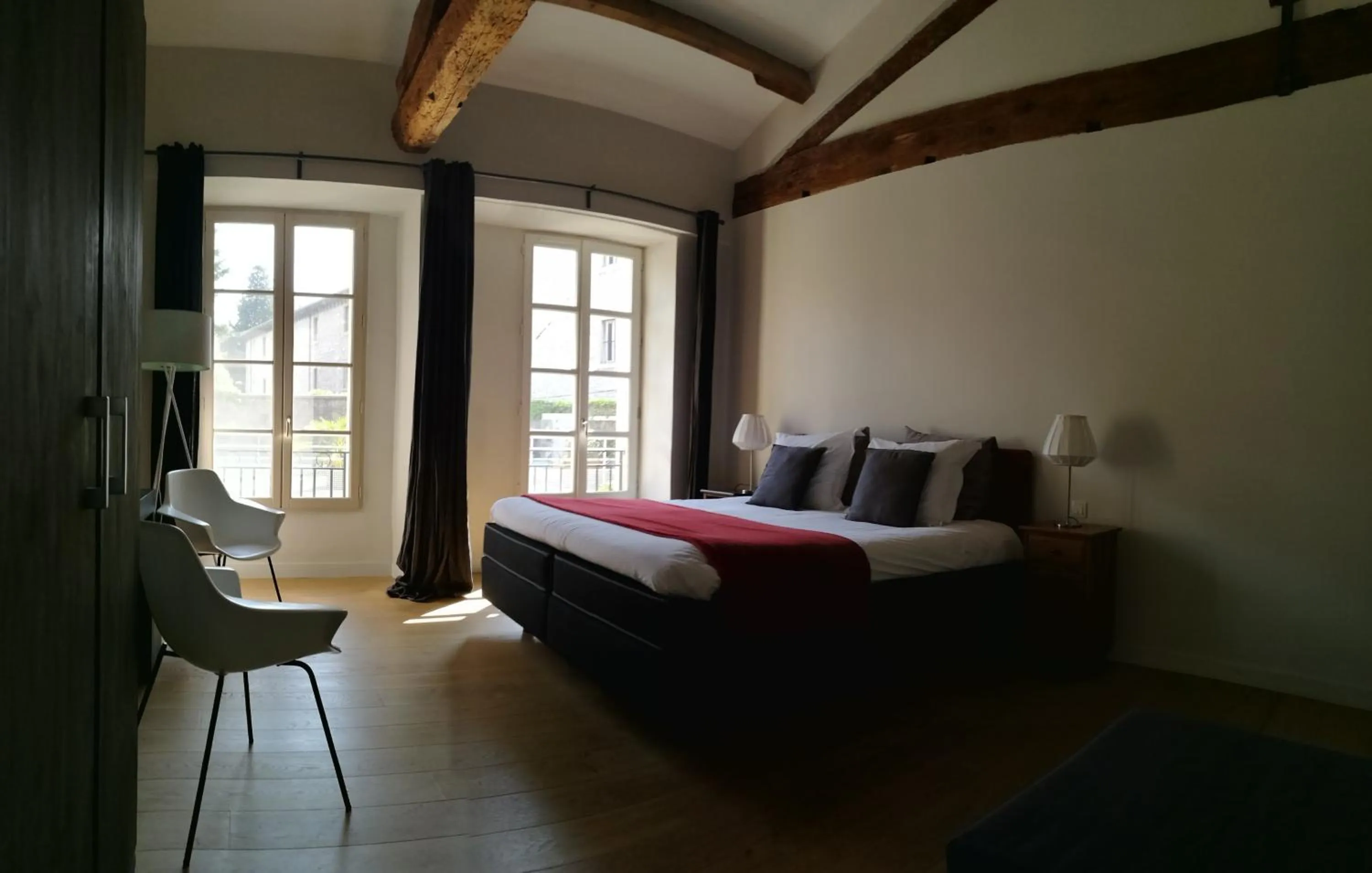 Photo of the whole room, Bed in L'Observance Bed & Breakfast