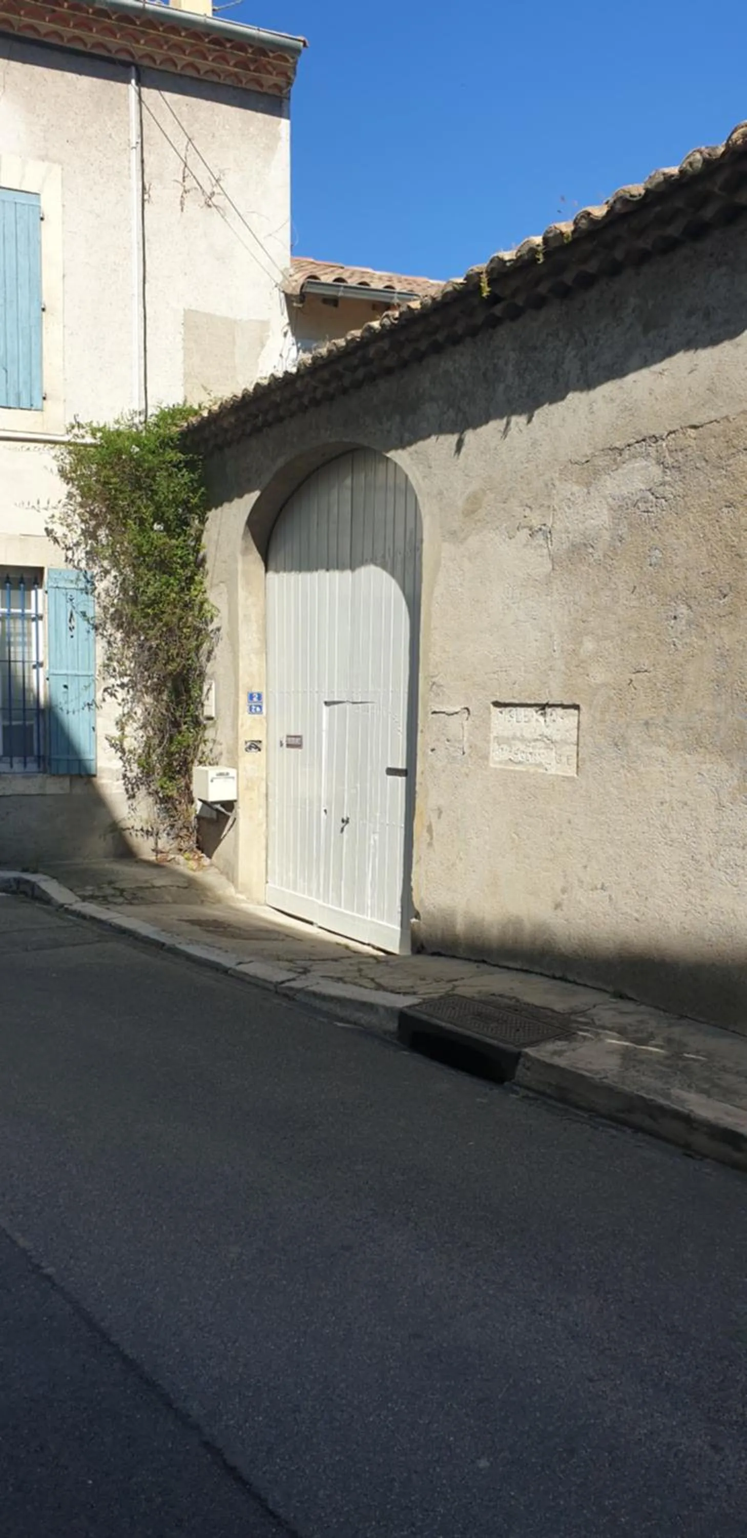 Facade/entrance in L'Observance Bed & Breakfast