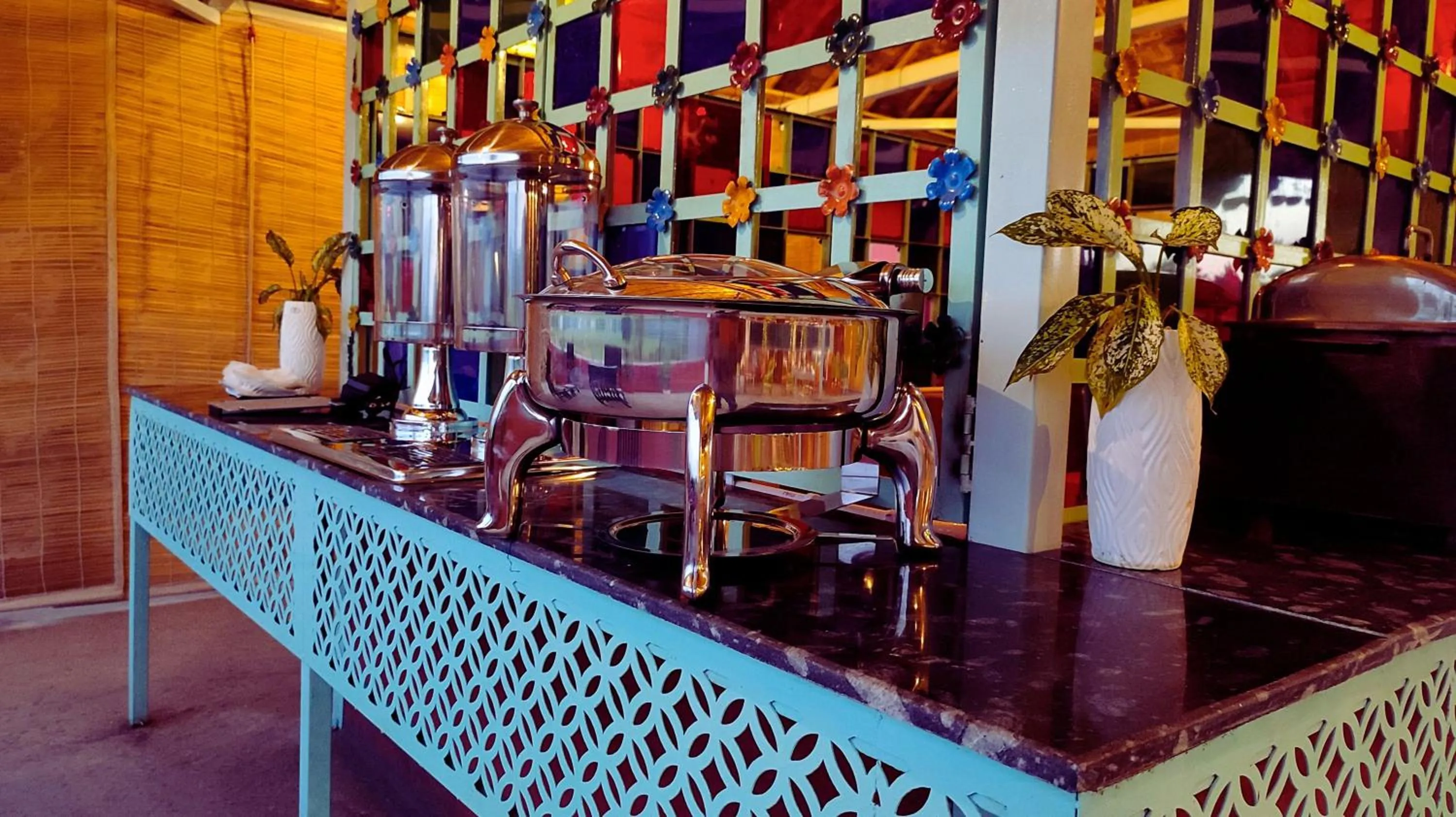 Food and drinks in The MadhuNandan - A Luxury Homestay