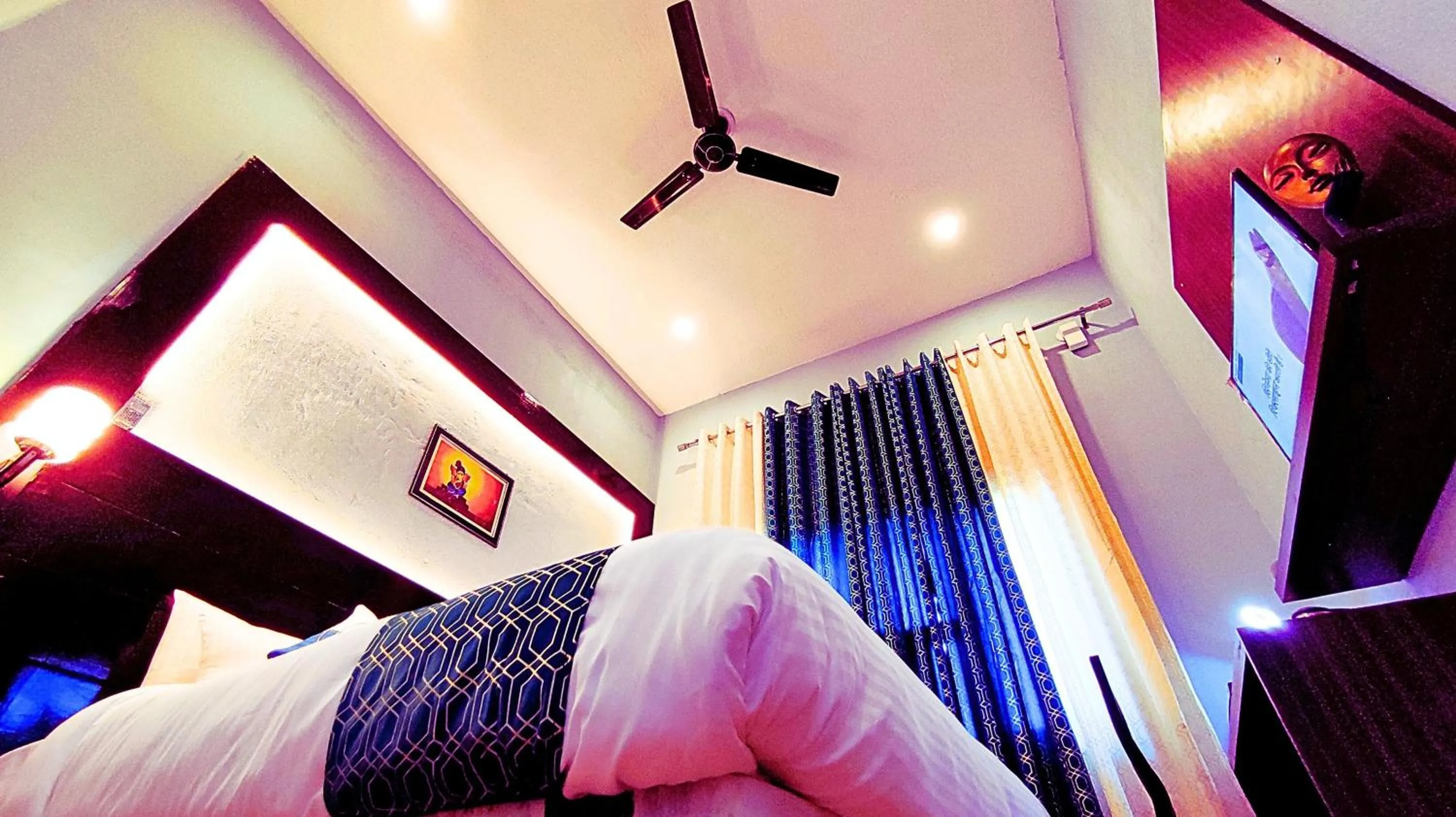 Bedroom, Bed in The MadhuNandan - A Luxury Homestay