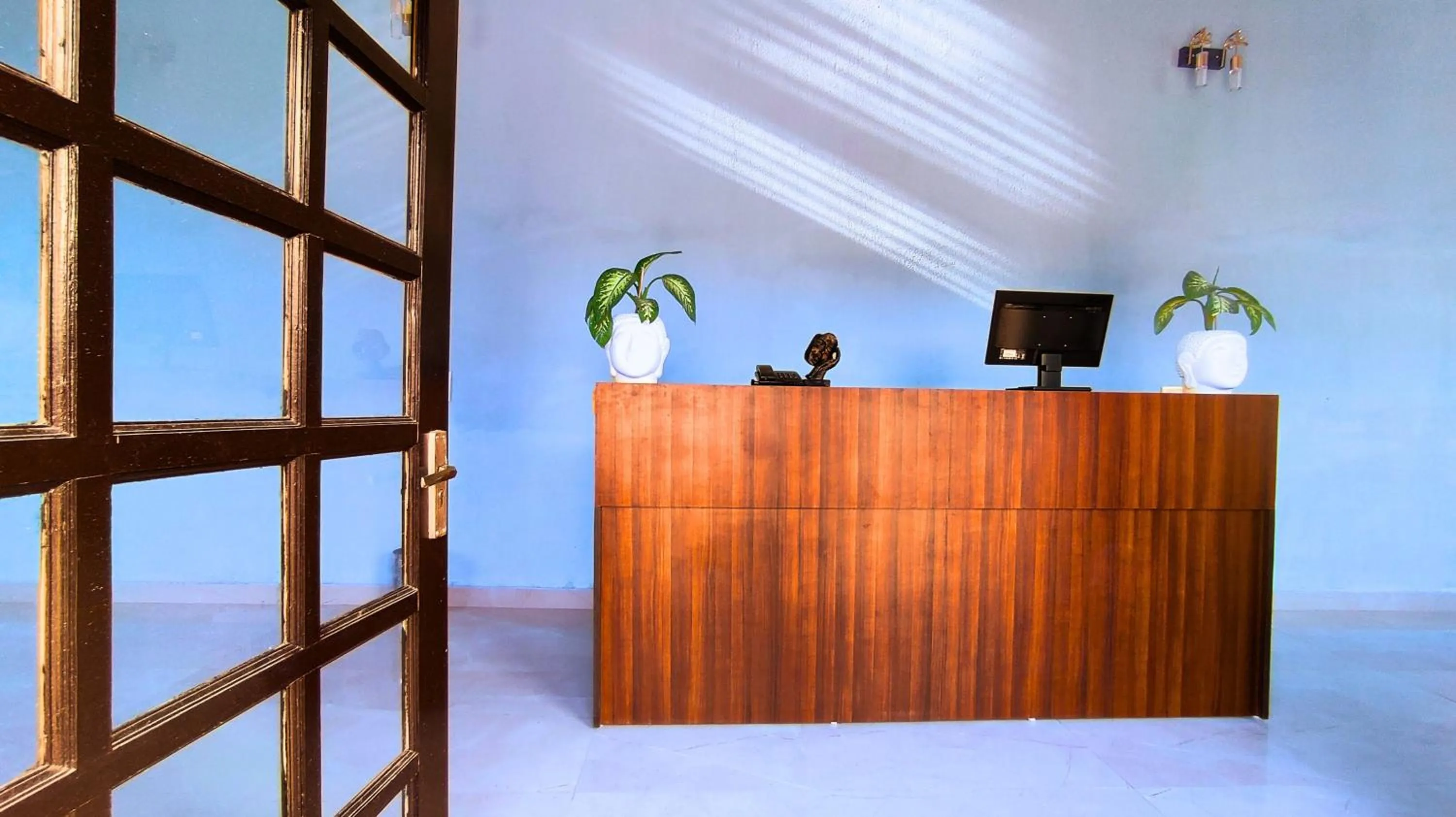 Lobby or reception in The MadhuNandan - A Luxury Homestay