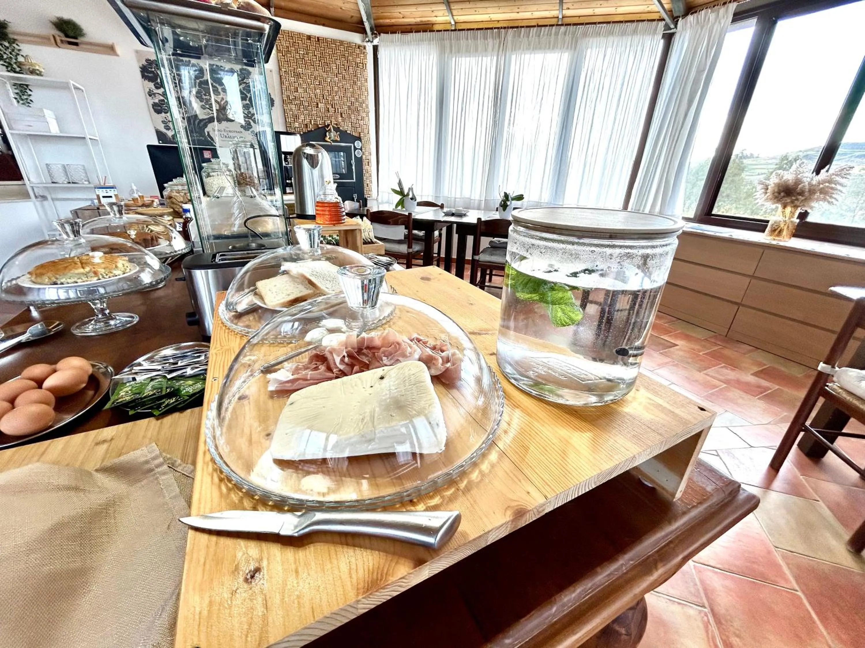 Food in B&B Eyexei Domus