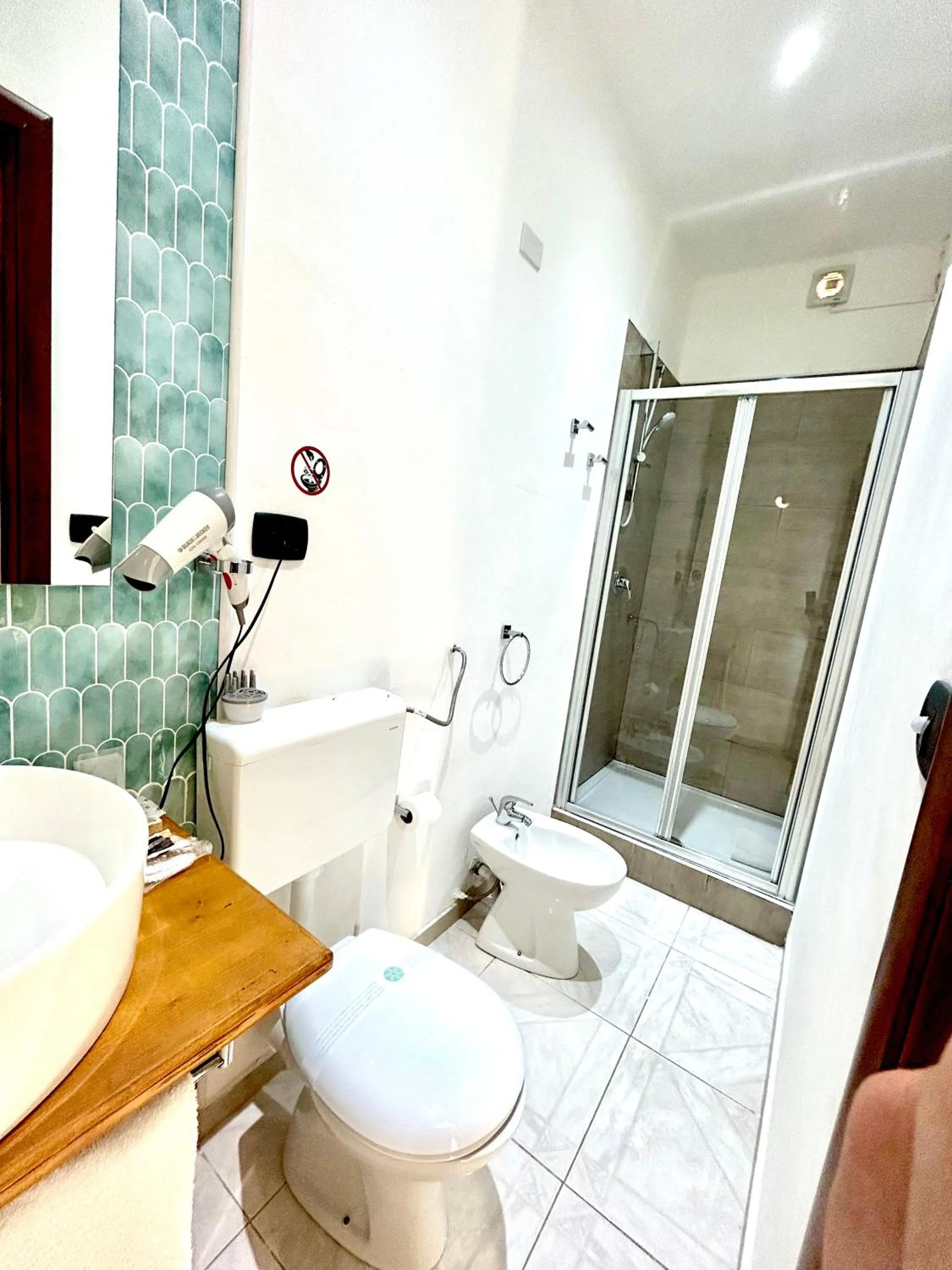 Bathroom in B&B Eyexei Domus