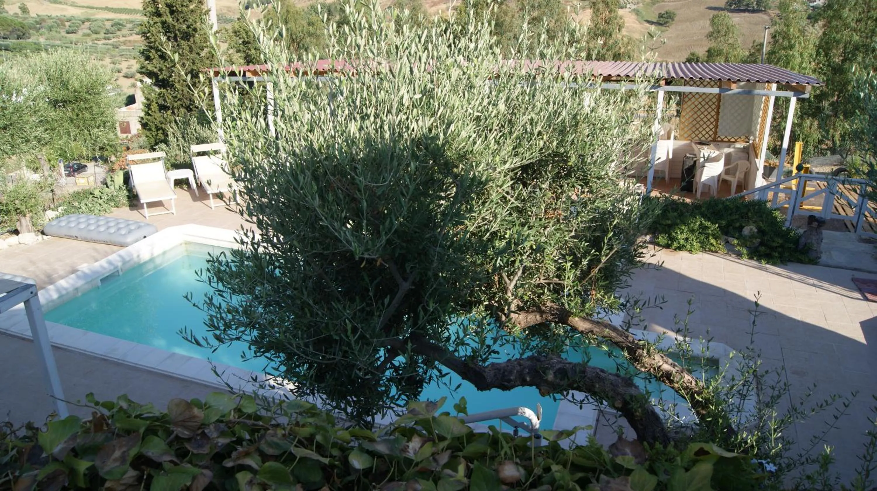 Restaurant/places to eat in B&B Eyexei Domus