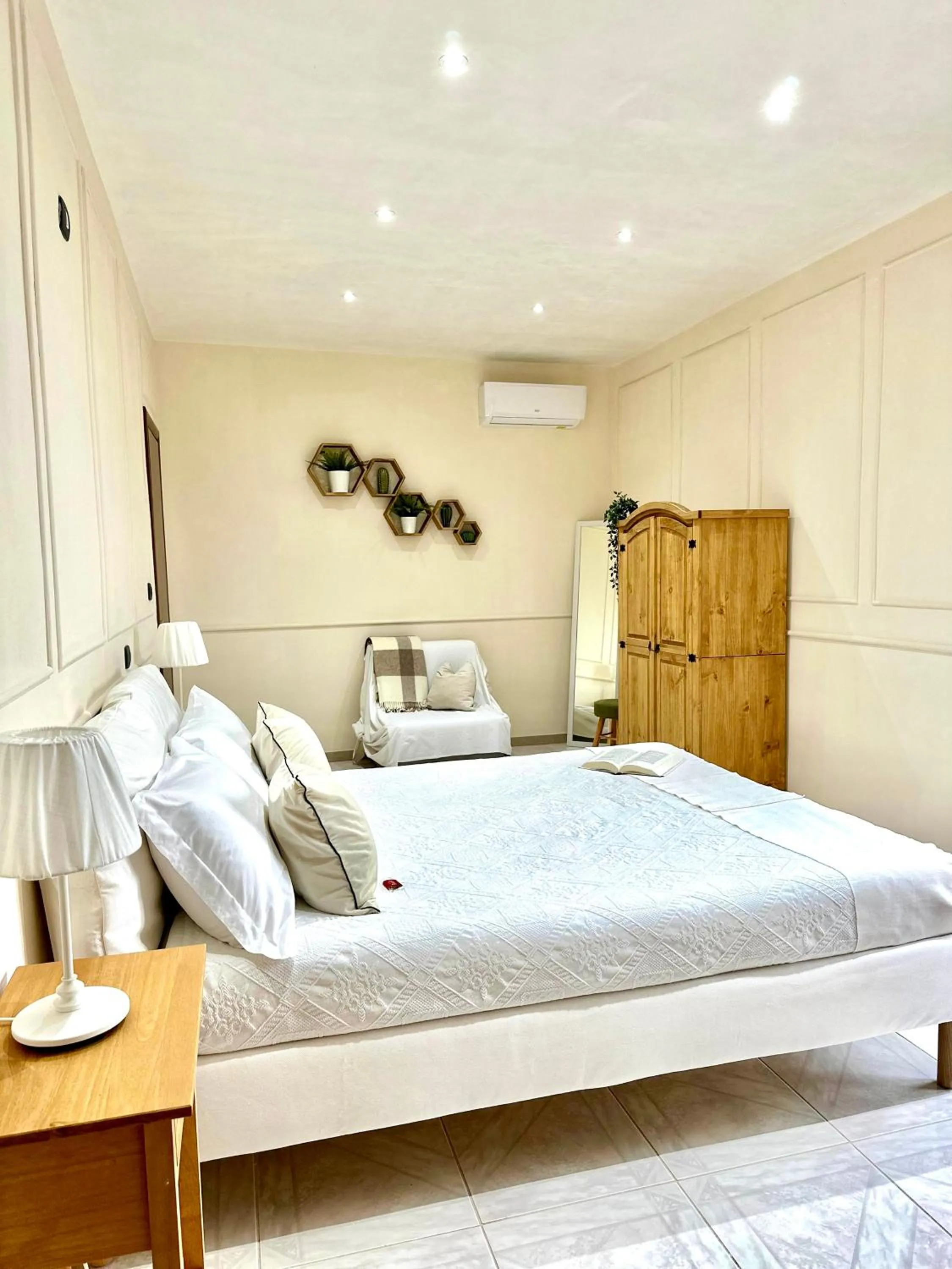 Bedroom, Bed in B&B Eyexei Domus