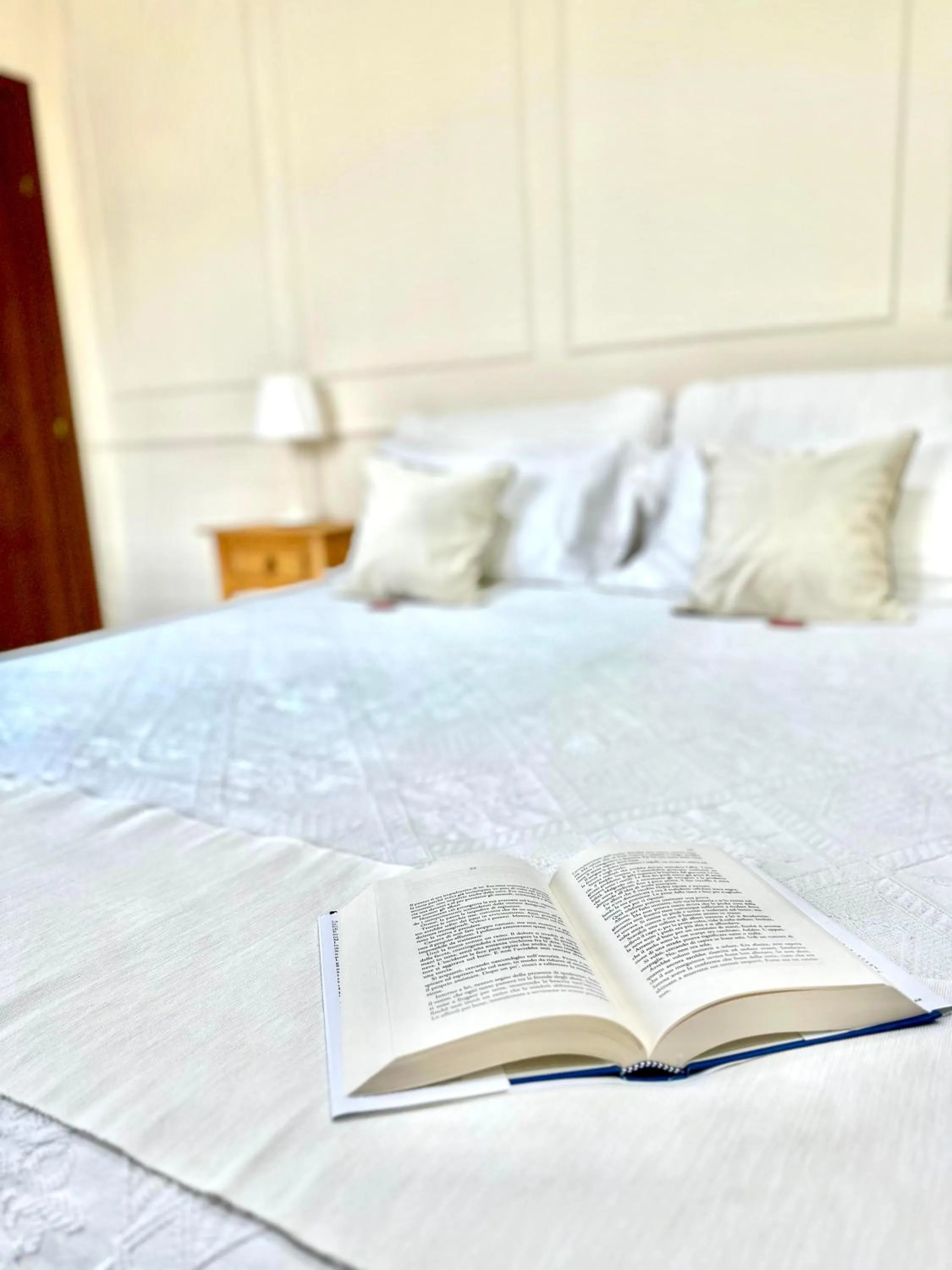 Bedroom, Bed in B&B Eyexei Domus