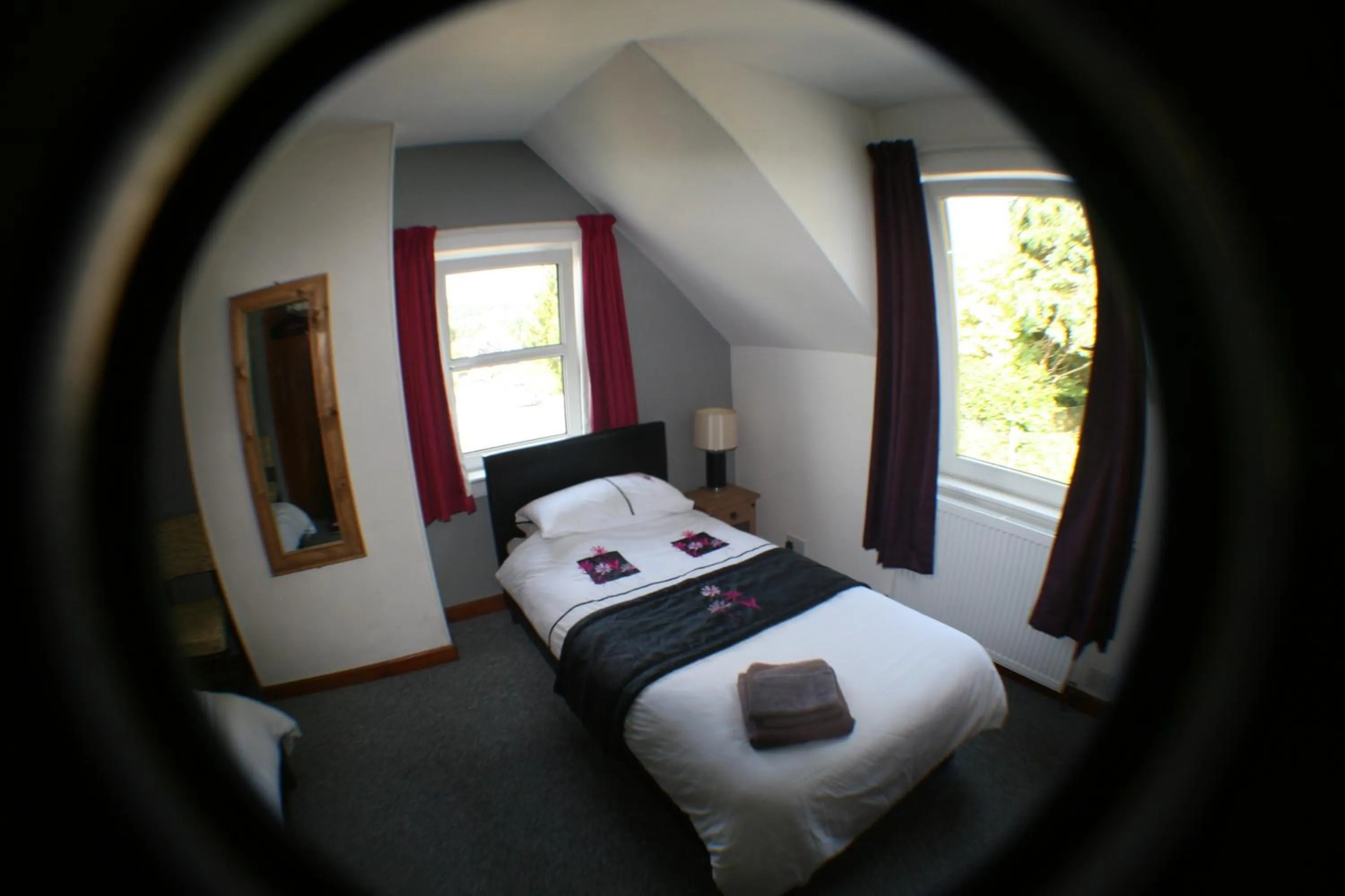 Bedroom, Bed in The Whitehouse