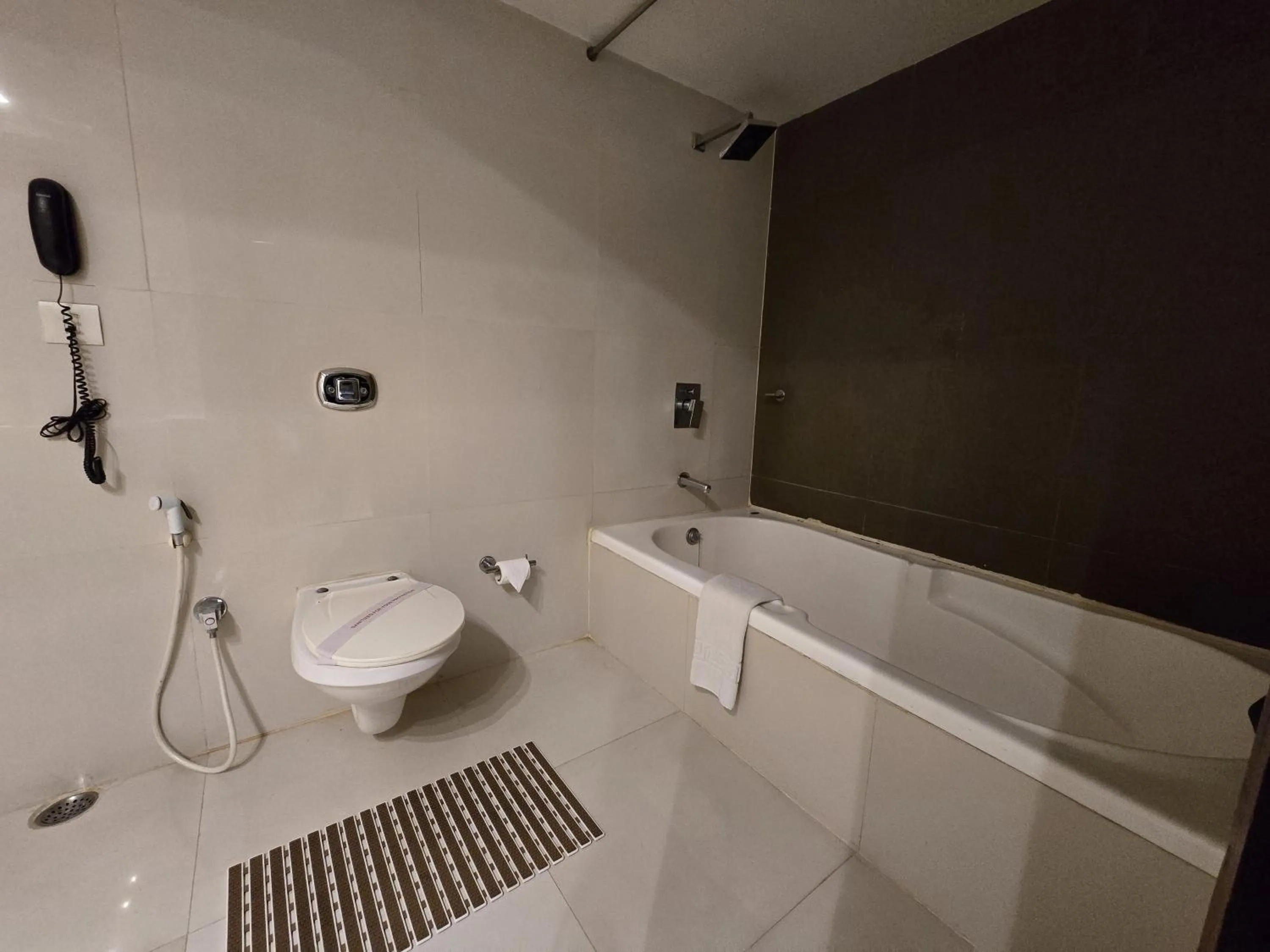 Shower in Hotel Daaysco Oley Allo