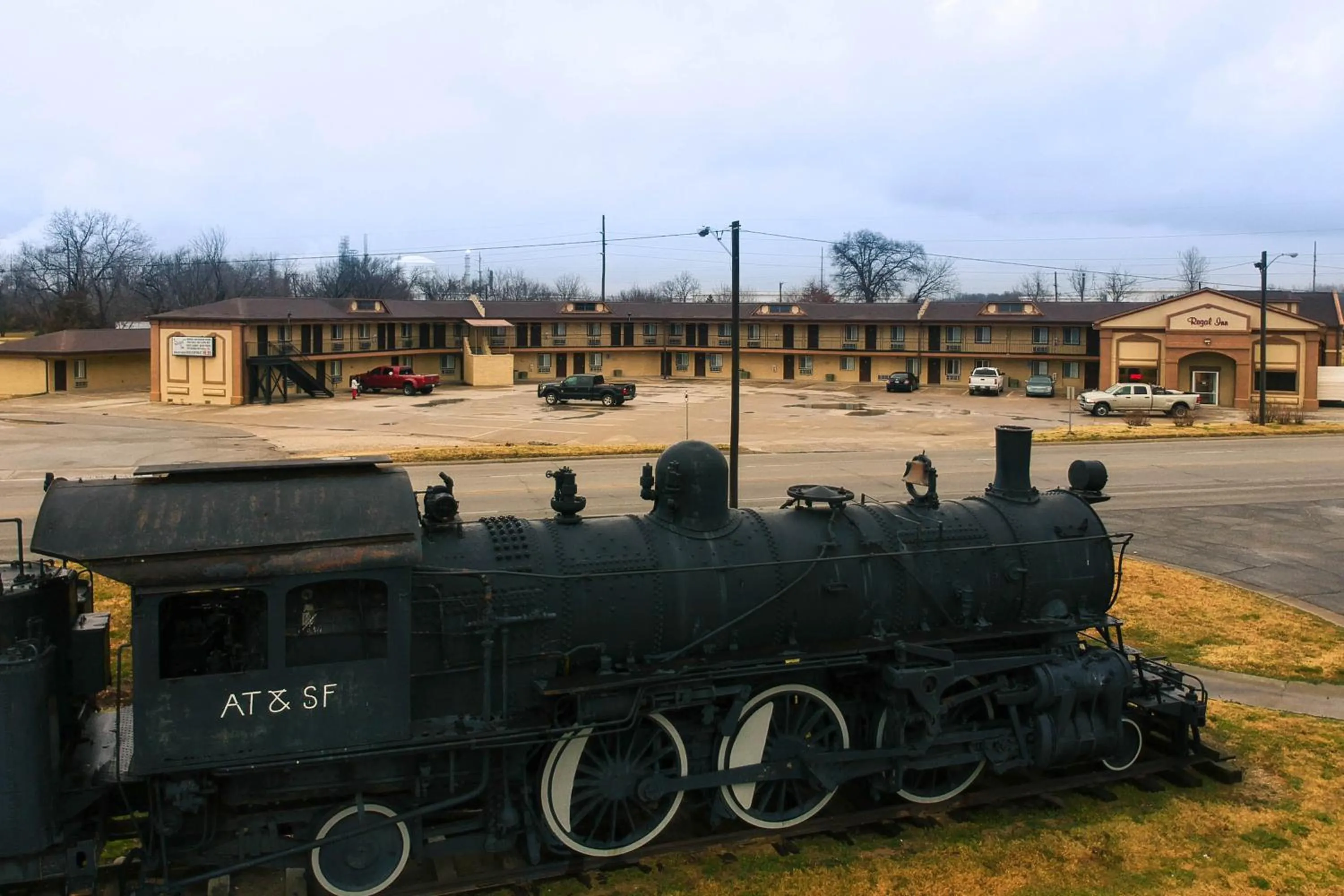 Street view in Regal Inn Coffeyville