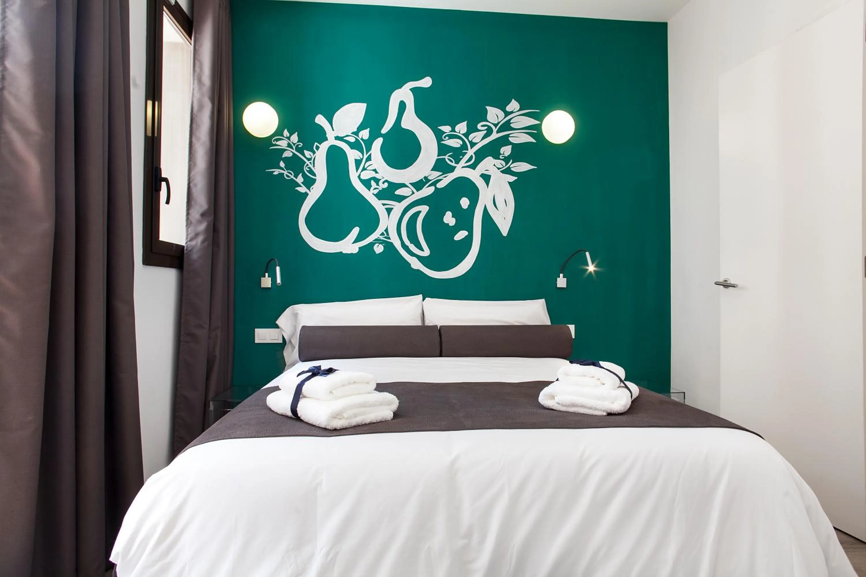 Bedroom, Bed in Habitat Apartments ADN