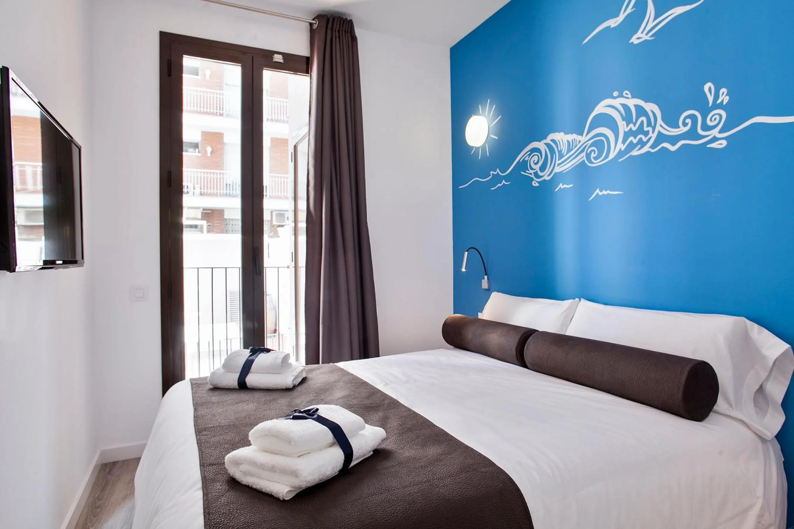 Bedroom, Bed in Habitat Apartments ADN